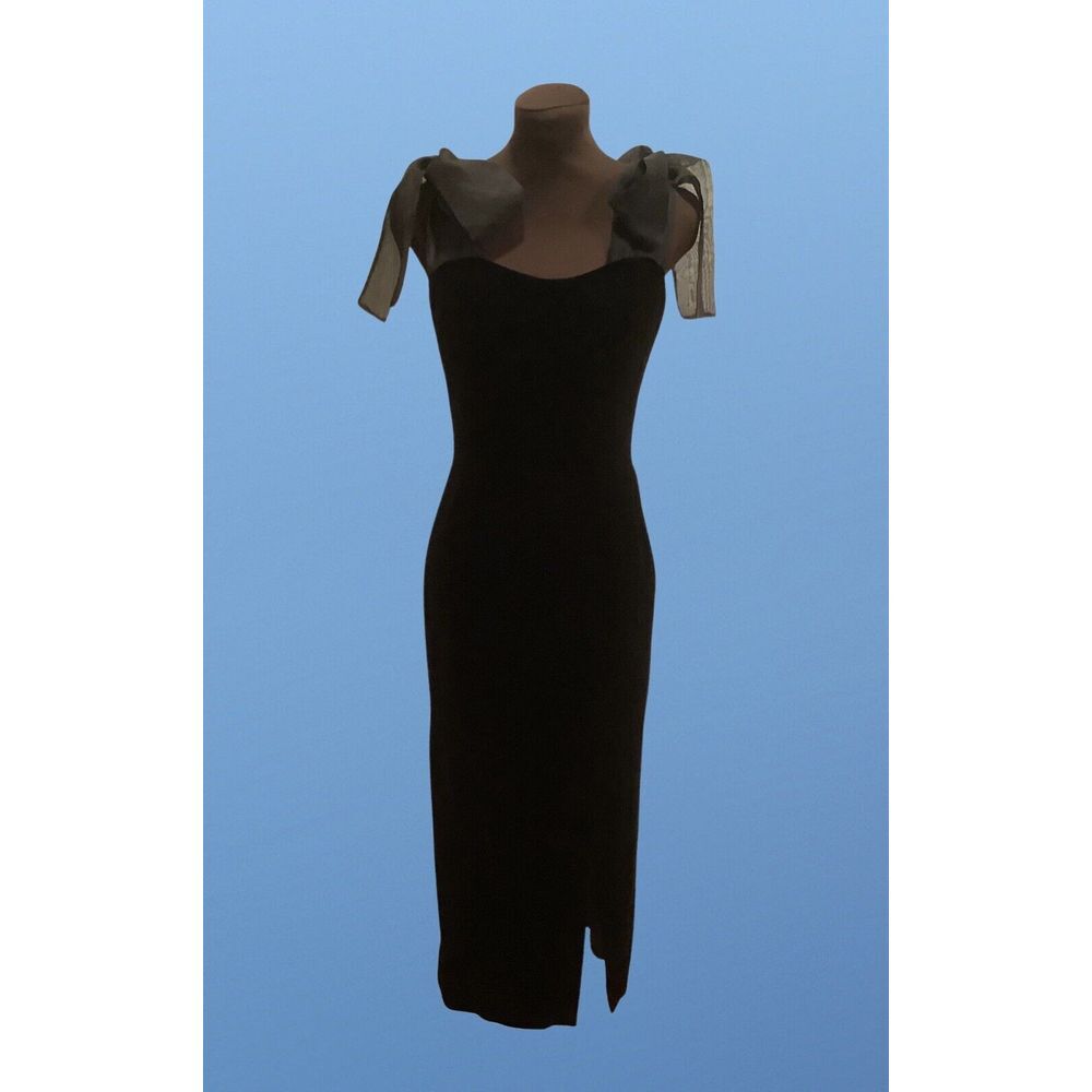 Caroline Kendrick Black Velvet Formal Long Dress Sz 4